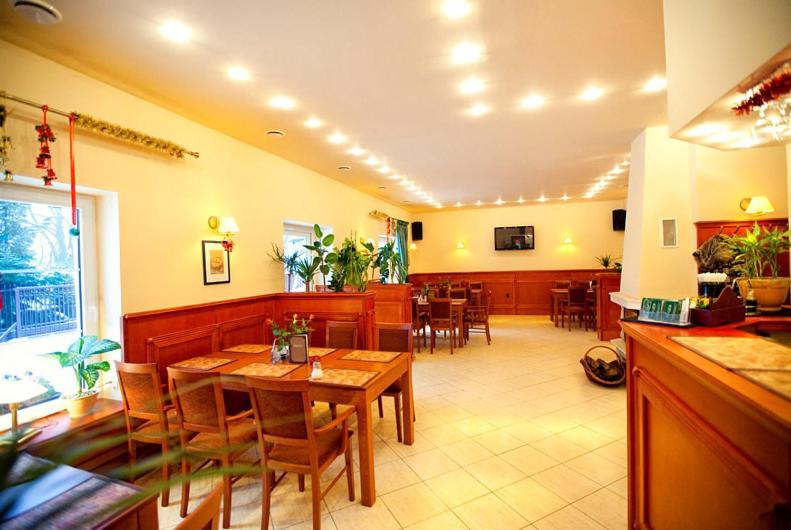 Hotel Korona Slubice  Luaran gambar