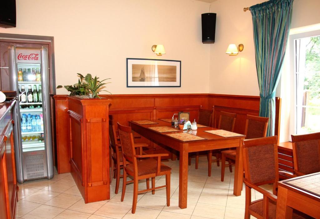Hotel Korona Slubice  Luaran gambar