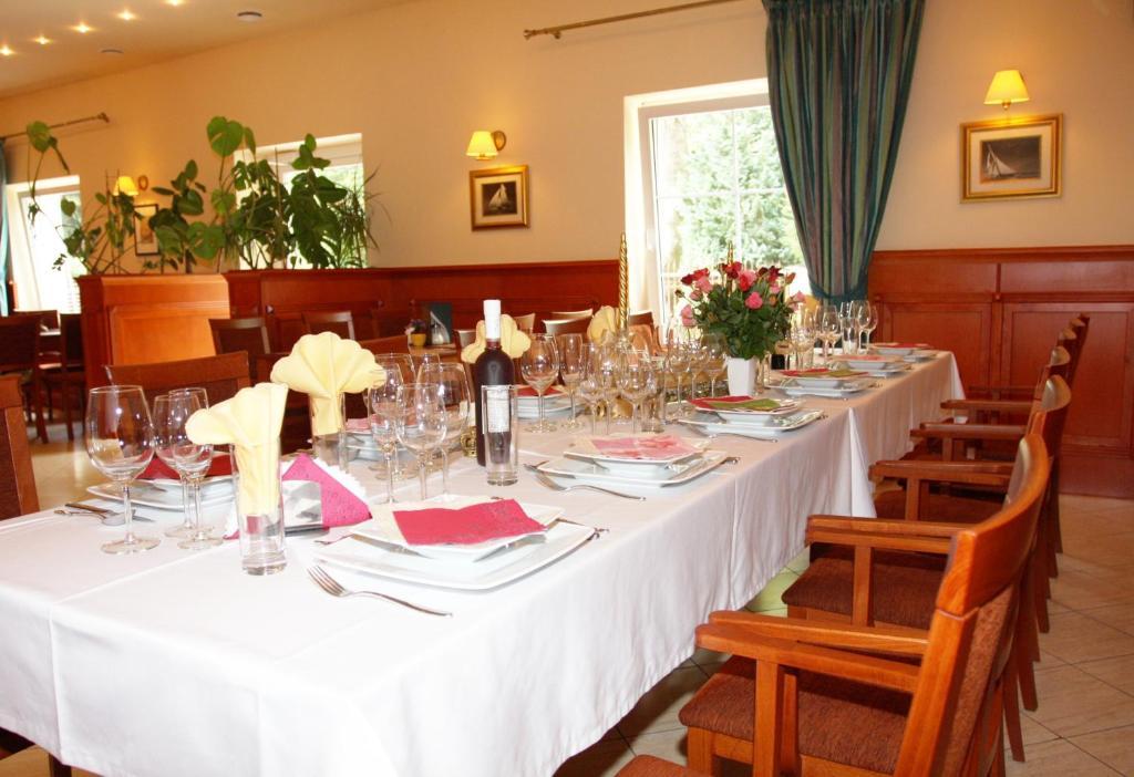 Hotel Korona Slubice  Luaran gambar