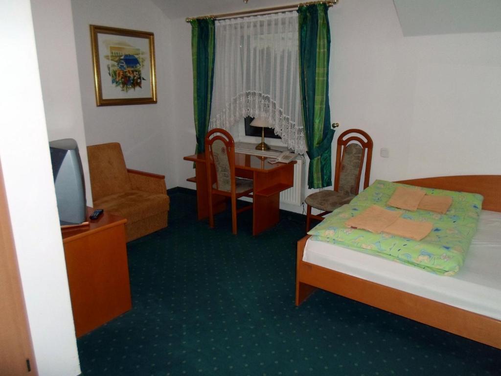 Hotel Korona Slubice  Bilik gambar