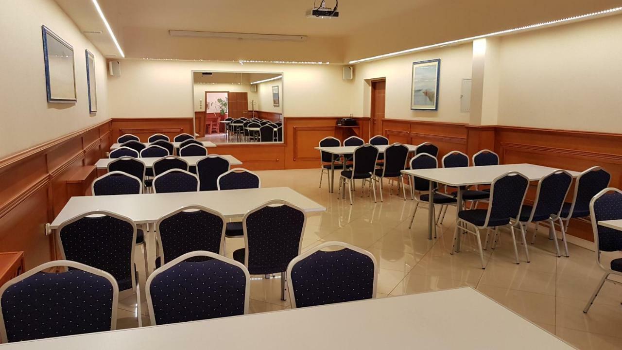 Hotel Korona Slubice  Luaran gambar